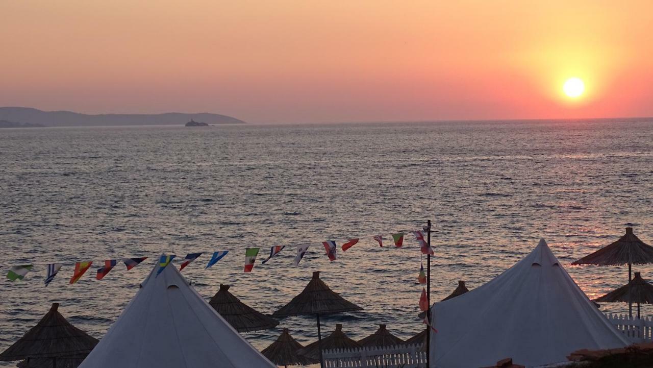 Glamour Camping Paradise Ksamil Hotel Exterior foto